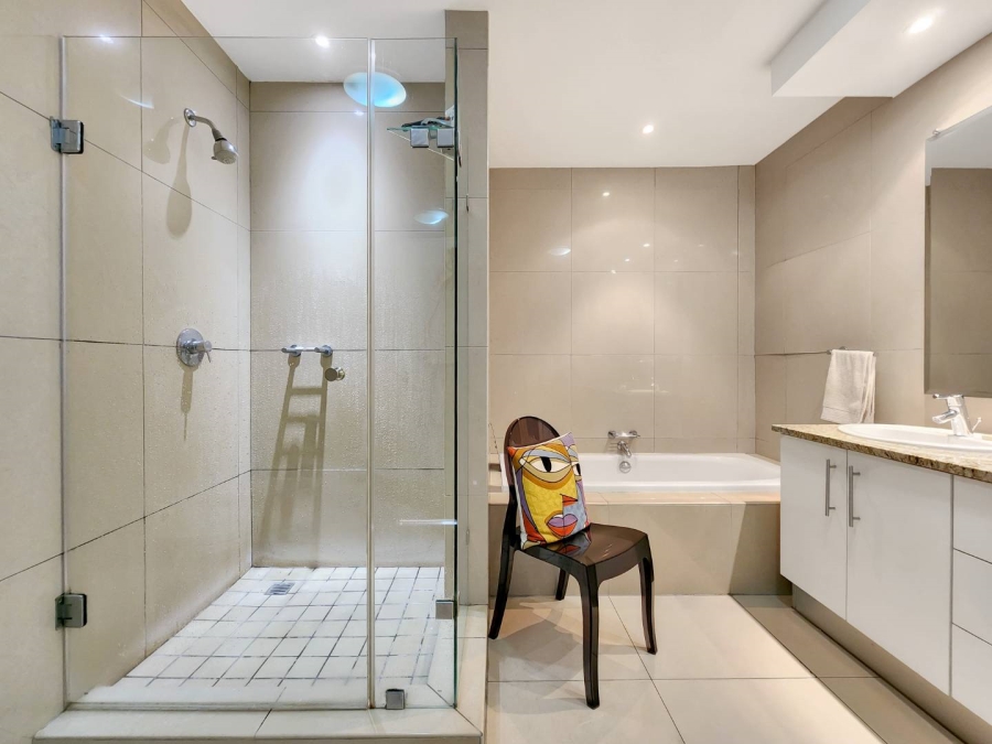 3 Bedroom Property for Sale in Mouille Point Western Cape